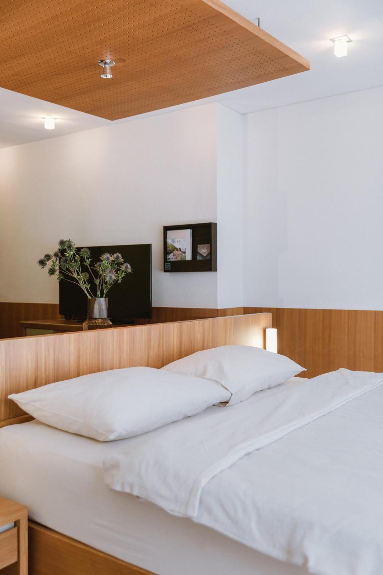 Lindenhof Pure Luxury & Spa Dolcevita Resort Naturns Dış mekan fotoğraf