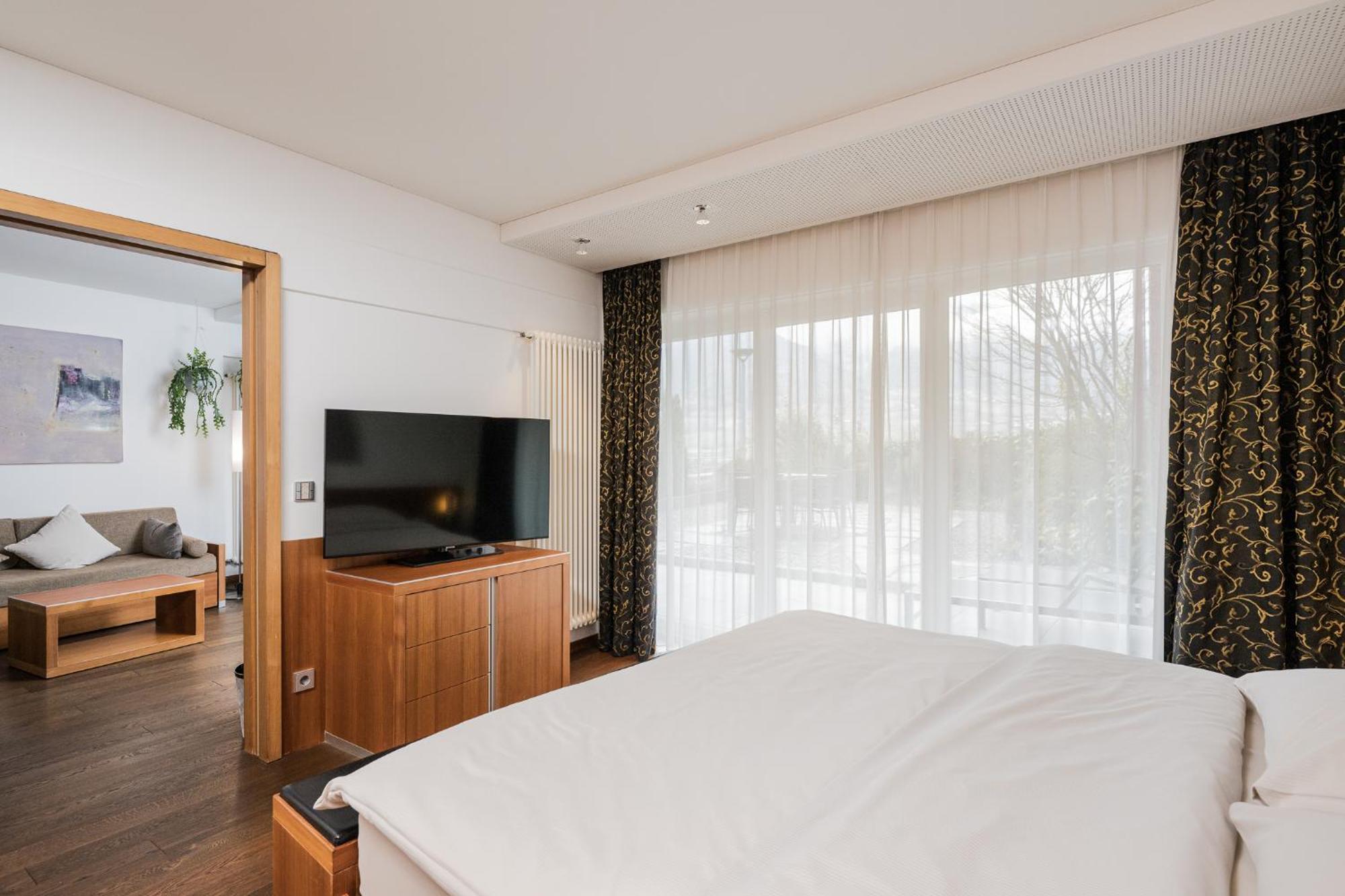 Lindenhof Pure Luxury & Spa Dolcevita Resort Naturns Dış mekan fotoğraf